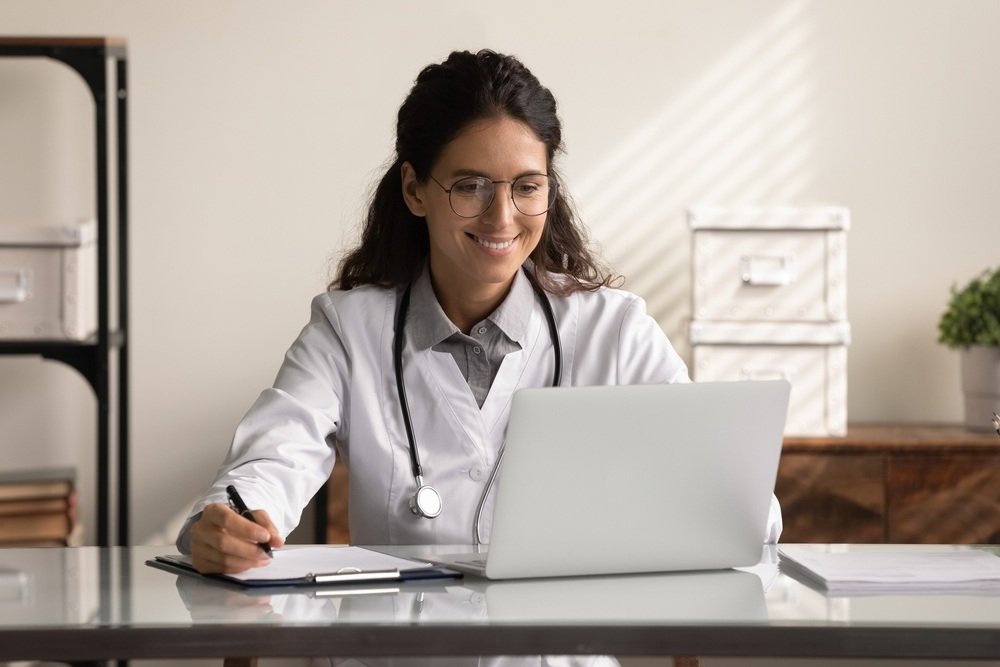 Qué-beneficios-tiene-una-cita-médica-en-línea